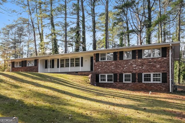 2782 Scenic Terrace, East Point, GA 30344