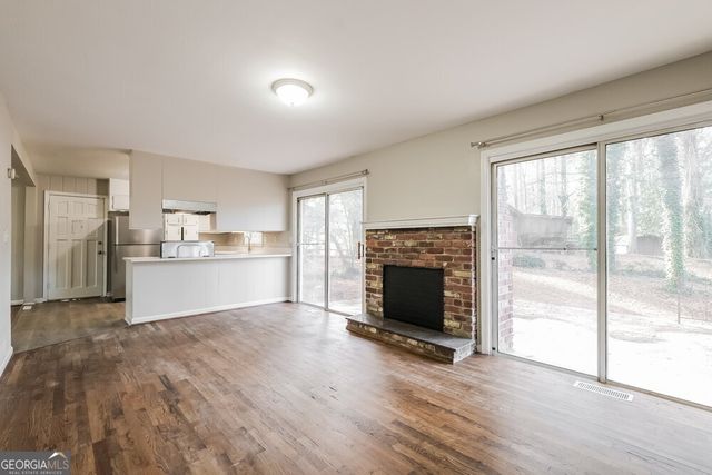 2782 Scenic Terrace, East Point, GA 30344