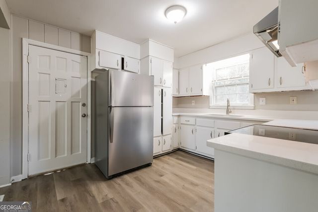 2782 Scenic Terrace, East Point, GA 30344