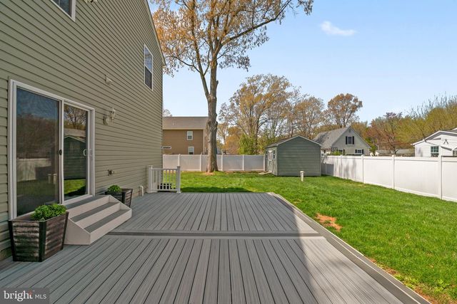 1222 JUNIPER ST, Shady Side, MD 20764