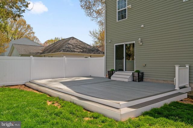 1222 JUNIPER ST, Shady Side, MD 20764