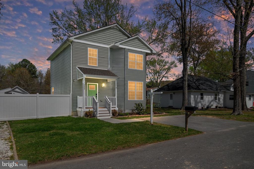 1222 JUNIPER ST, Shady Side, MD 20764