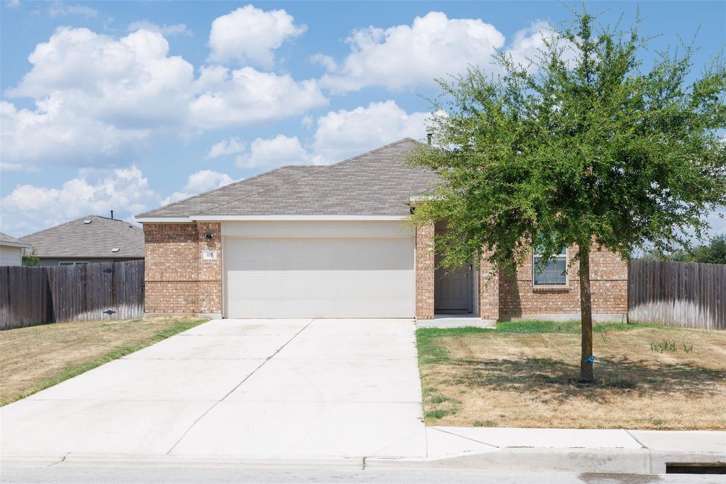 100 Copper LN, Kyle, TX 78640