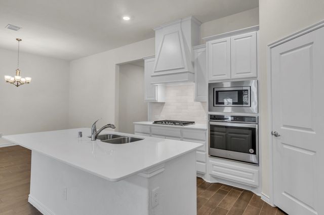 3106 Maverick Drive, Heath, TX 75126