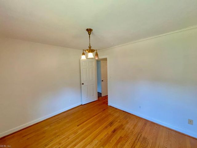4220 Heather RD, Portsmouth, VA 23703