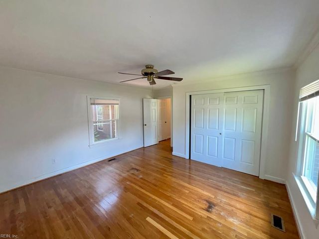 4220 Heather RD, Portsmouth, VA 23703