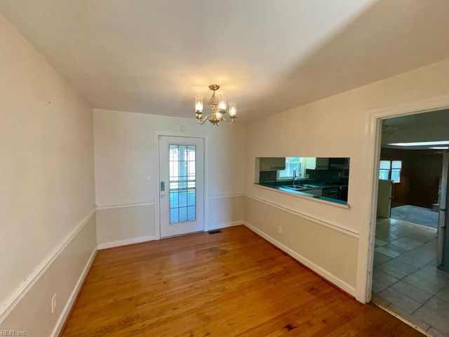 4220 Heather RD, Portsmouth, VA 23703