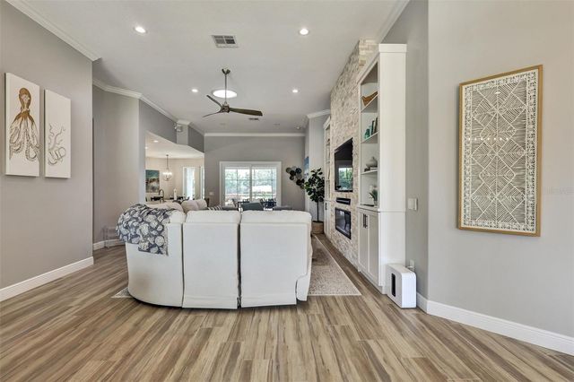10461 WISCANE AVENUE, Orlando, FL 32836