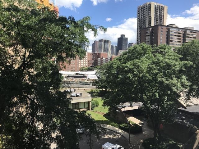 6 Whittier Place 6F, Boston, MA 02114