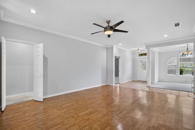 10520 Woodland Drive, Greenville, TX 75402