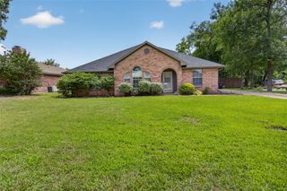 10520 Woodland Drive, Greenville, TX 75402