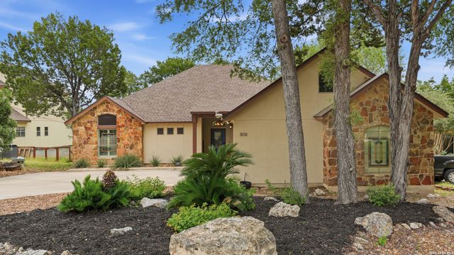 808 ELMWOOD CV, New Braunfels, TX 78130