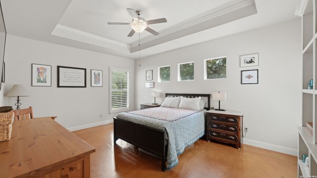 808 ELMWOOD CV, New Braunfels, TX 78130