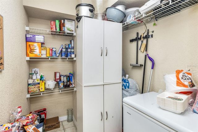 1509 PRIMROSE LANE, Daytona Beach, FL 32117