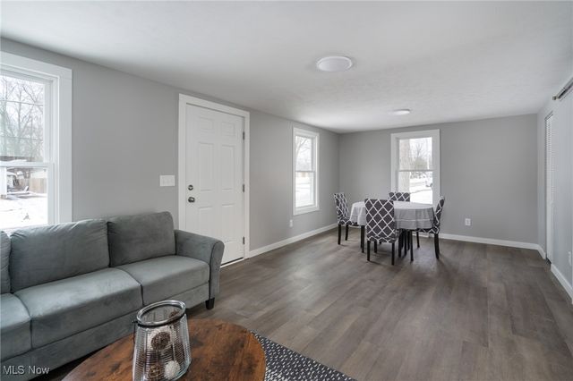 553 Purdue Avenue, Elyria, OH 44035