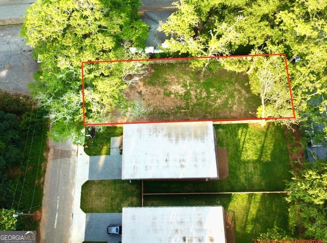 1306 Pine Avenue, East Point, GA 30344