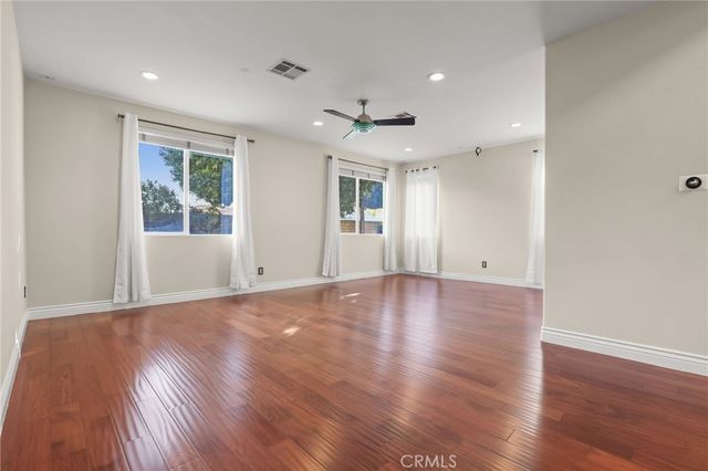 7036 Sausalito, West Hills, CA 91307