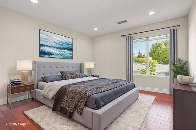 7036 Sausalito, West Hills, CA 91307