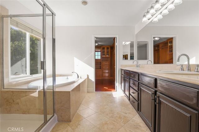 7036 Sausalito, West Hills, CA 91307