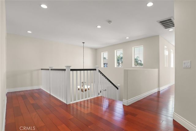 7036 Sausalito, West Hills, CA 91307