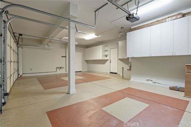 7036 Sausalito, West Hills, CA 91307