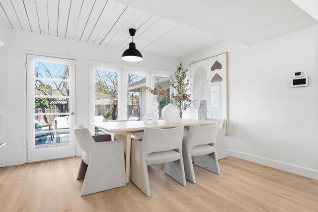 21060 Tulita Court, Cupertino, CA 95014