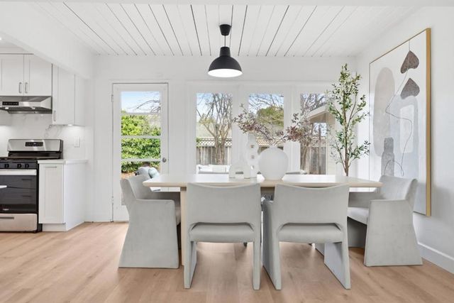 21060 Tulita Court, Cupertino, CA 95014