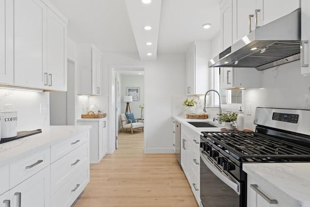 21060 Tulita Court, Cupertino, CA 95014