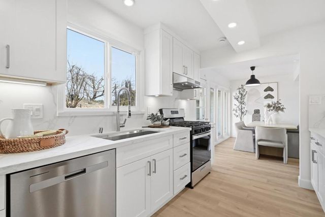 21060 Tulita Court, Cupertino, CA 95014