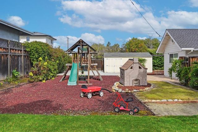 21060 Tulita Court, Cupertino, CA 95014