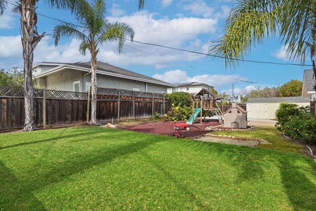 21060 Tulita Court, Cupertino, CA 95014