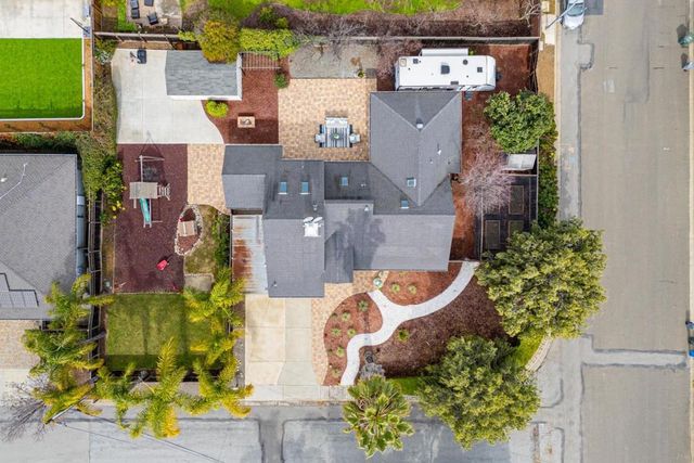 21060 Tulita Court, Cupertino, CA 95014