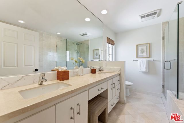 821 14th Street 1, Santa Monica, CA 90403