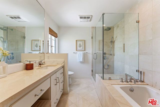 821 14th Street 1, Santa Monica, CA 90403