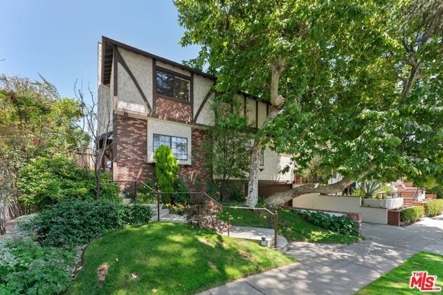 821 14th Street 1, Santa Monica, CA 90403