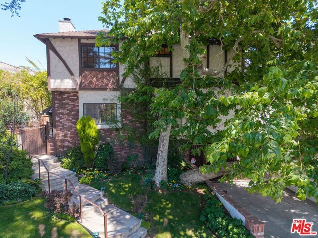 821 14th Street 1, Santa Monica, CA 90403