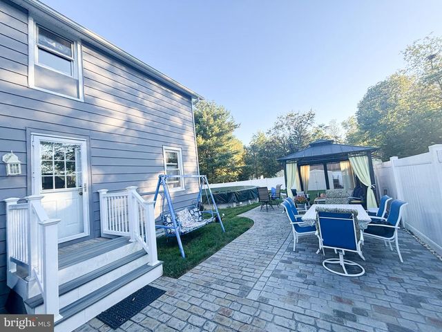 208 HESSIAN AVE, National Park, NJ 08063