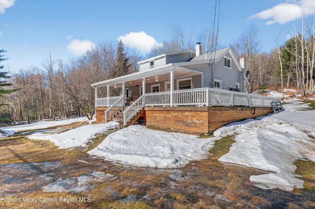 50 Tempaloni Road, Ellenville, NY 12428