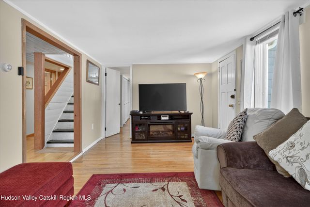 50 Tempaloni Road, Ellenville, NY 12428