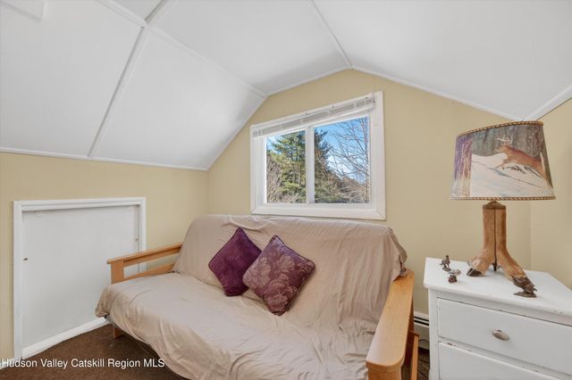 50 Tempaloni Road, Ellenville, NY 12428