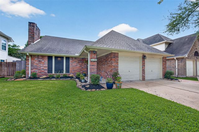 5710 S Magazine Circle, Houston, TX 77084