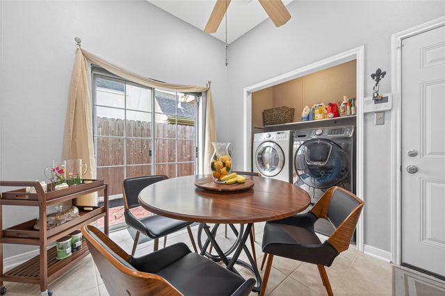 5710 S Magazine Circle, Houston, TX 77084
