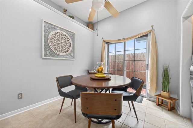 5710 S Magazine Circle, Houston, TX 77084