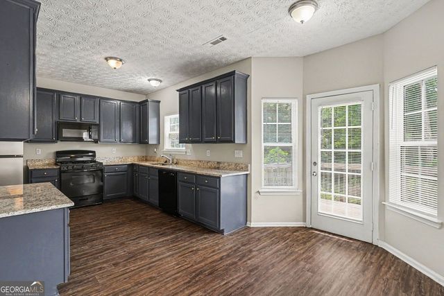 4269 Goldleaf Terrace, Rex, GA 30273