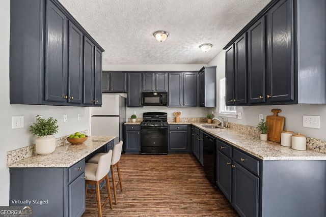 4269 Goldleaf Terrace, Rex, GA 30273