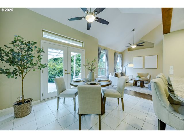 770 GIRARD Ct, Cottage Grove, OR 97424