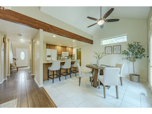 770 GIRARD Ct, Cottage Grove, OR 97424