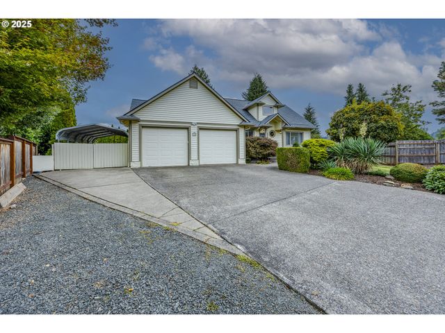 770 GIRARD Ct, Cottage Grove, OR 97424