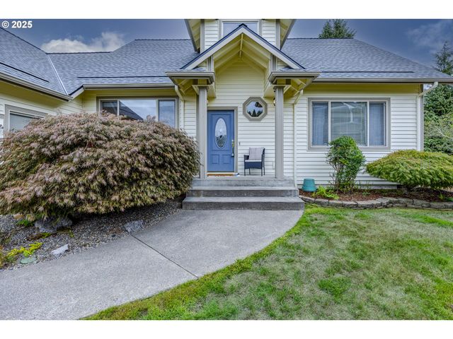 770 GIRARD Ct, Cottage Grove, OR 97424