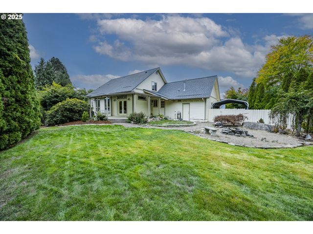 770 GIRARD Ct, Cottage Grove, OR 97424